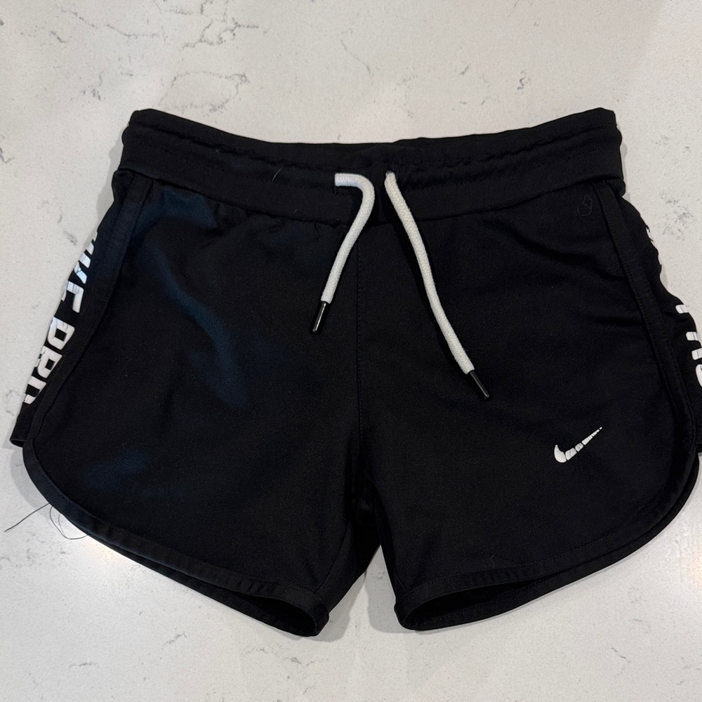 Nike Pro Women's Black Athletic Shorts